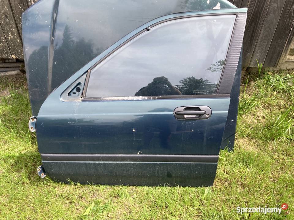 Lewe przednie drzwi Honda civic VI osobowe Przebieczany