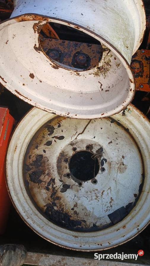 Komplet felg r38 i r28 Opony rolnicze Ubieszyn sprzedam