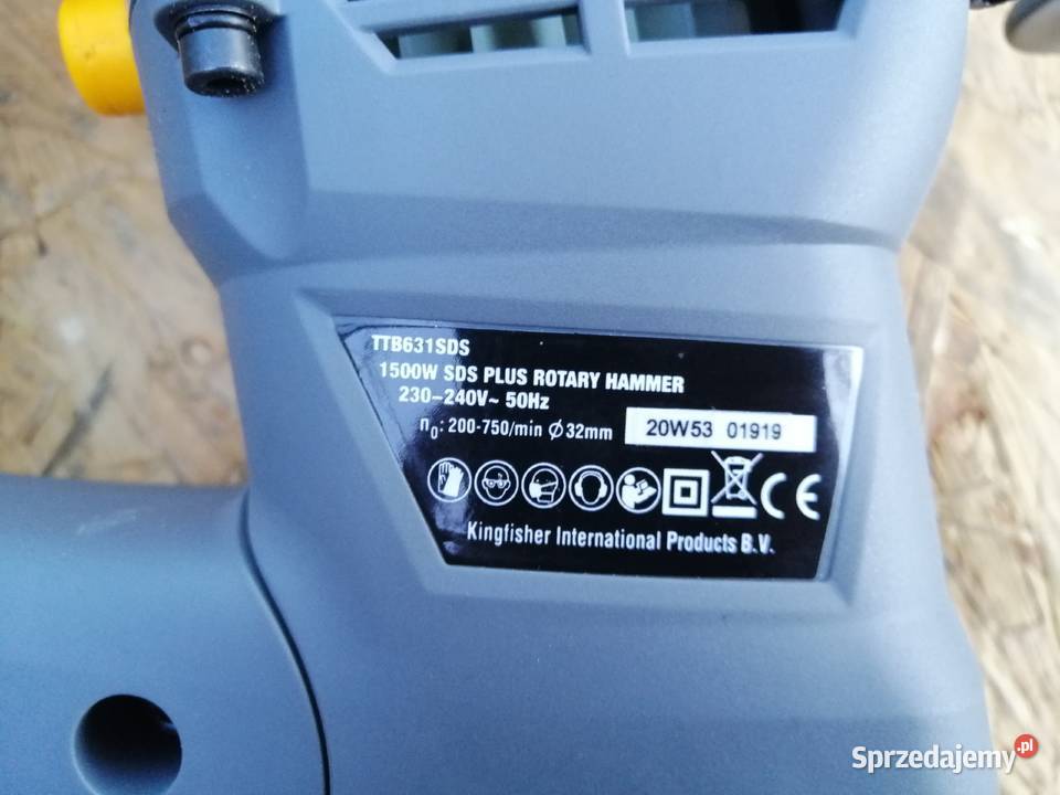 MŁOTOWIERTARKA TITAN TTB631SDS 1500W 8J Wyrzeka sprzedam