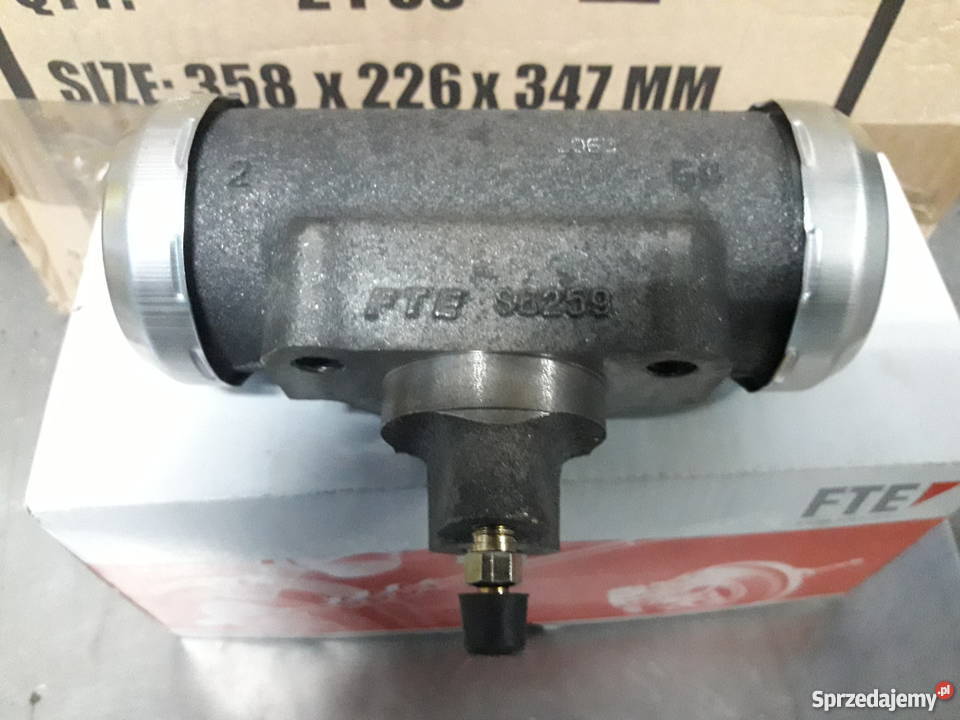 Cylinderek hamulcowy Mercedes 1013 1017 1213