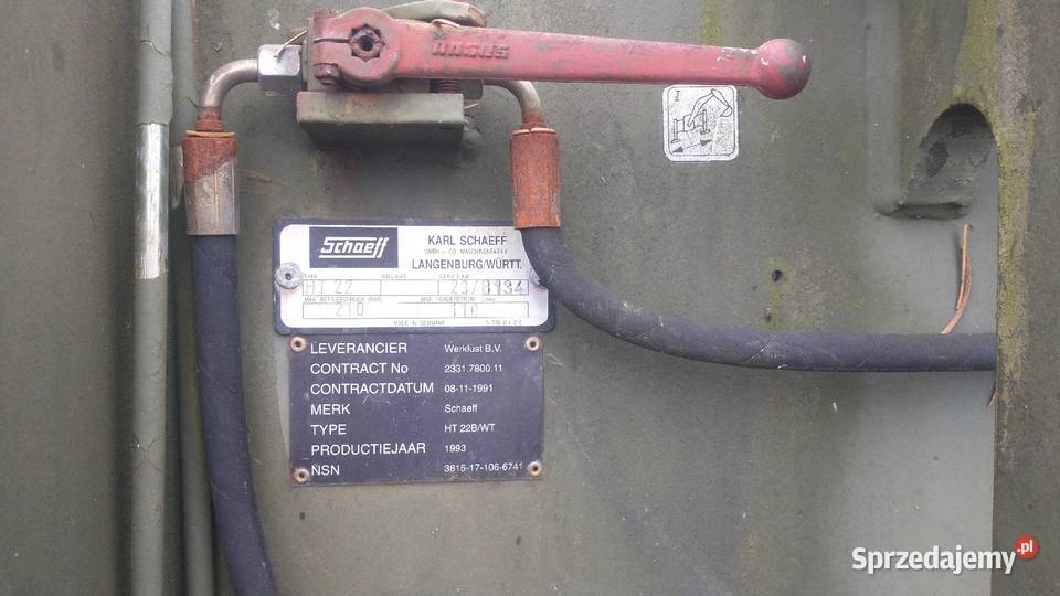 Duże ramię kopiące Schaeff do ciągnika