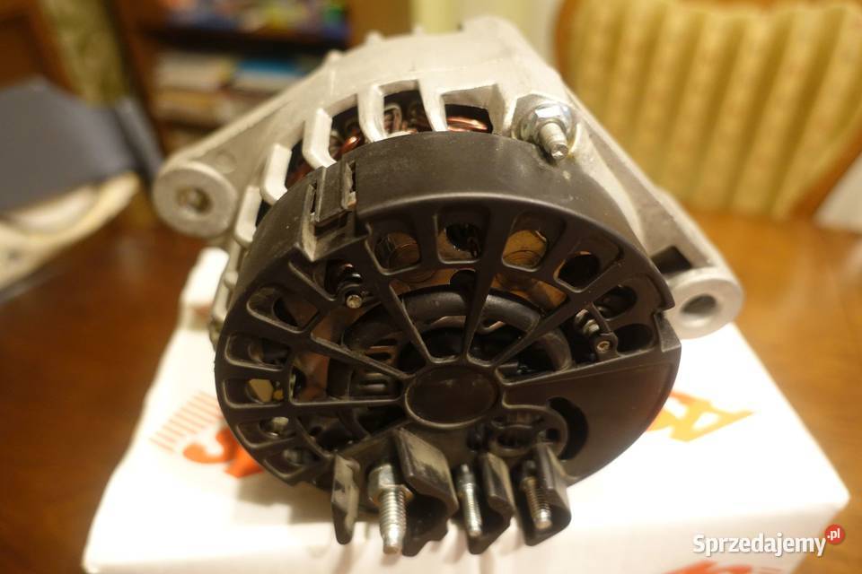 Alternator Opel Zafira B poj 19 cdti 150 koni Wiązów