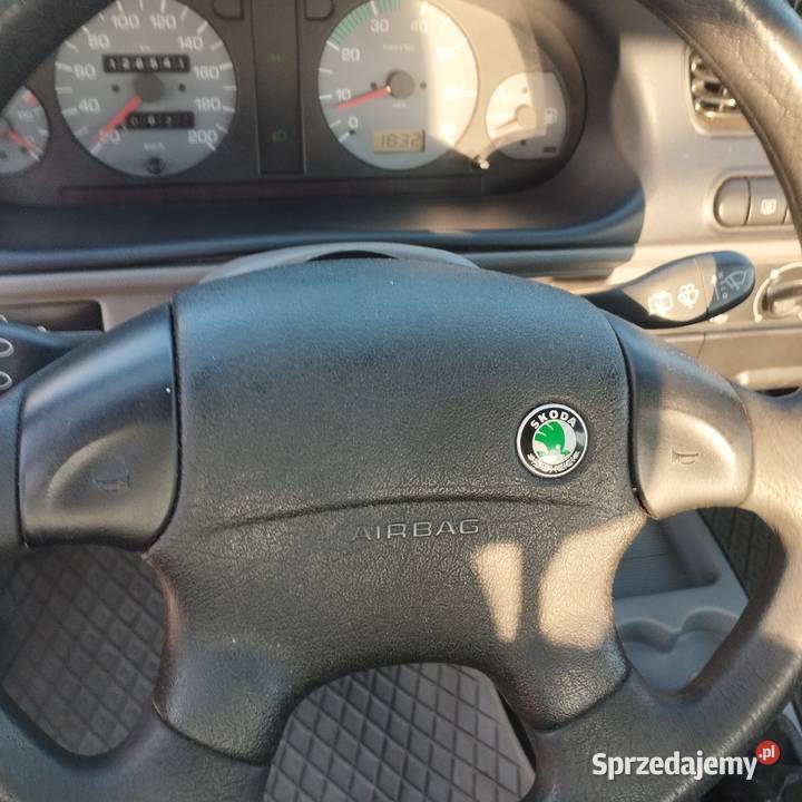 SKODA FELICIA 13 MPI mazowieckie Żyrardów