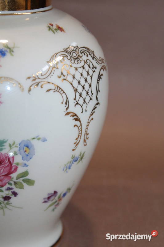 Porcelanowa amfora w kwiaty wys 27 472