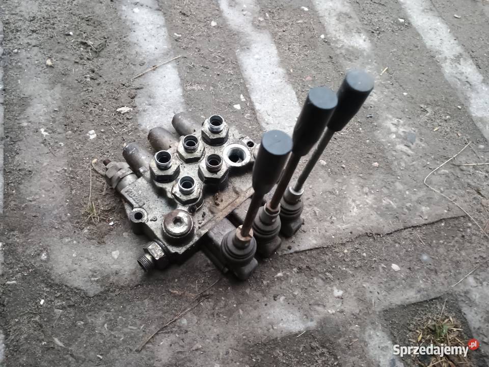 Rozdzielacz 3 sekcyjny Bukowiec Opoczyński