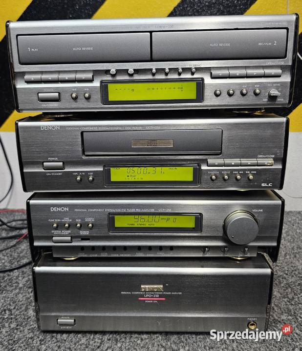 Odtwarzacz płyt CD Denon UCD250