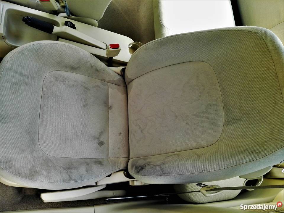 Pranie dywanów mebli tapicerownych tapicerki Pozostałe Poraj