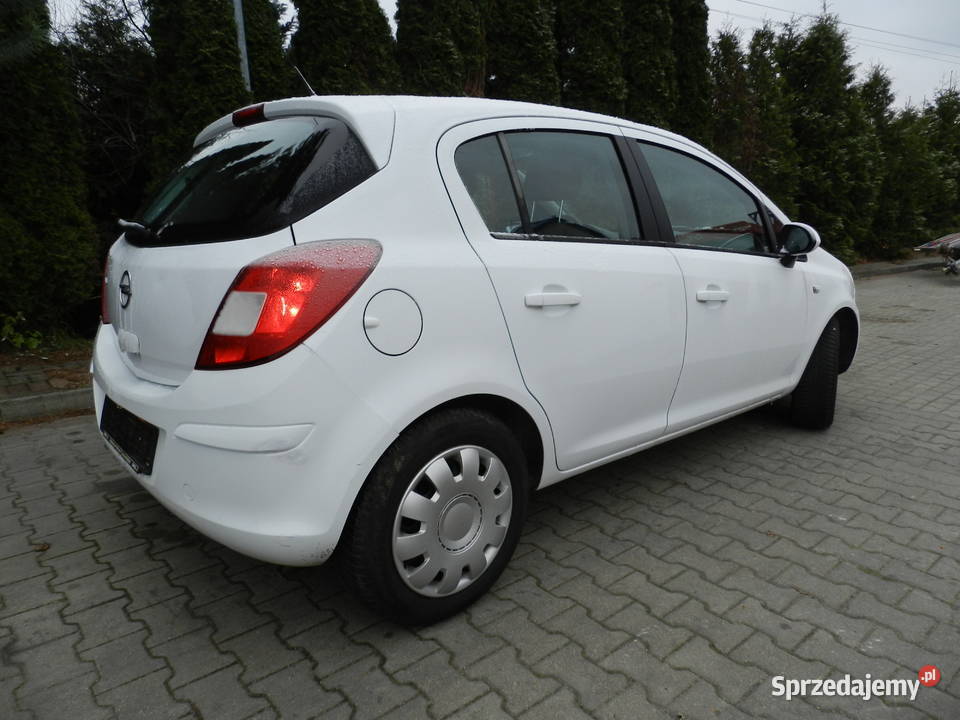 Opel Corsa D 5 drzwi Klima 12i 4/5 Olsztyn sprzedam