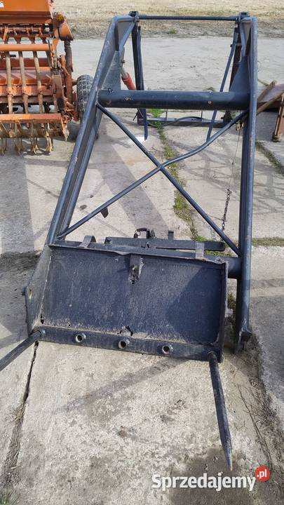 Ładowacz Czołowy Tur nieuszkodzony Kowale Pańskie