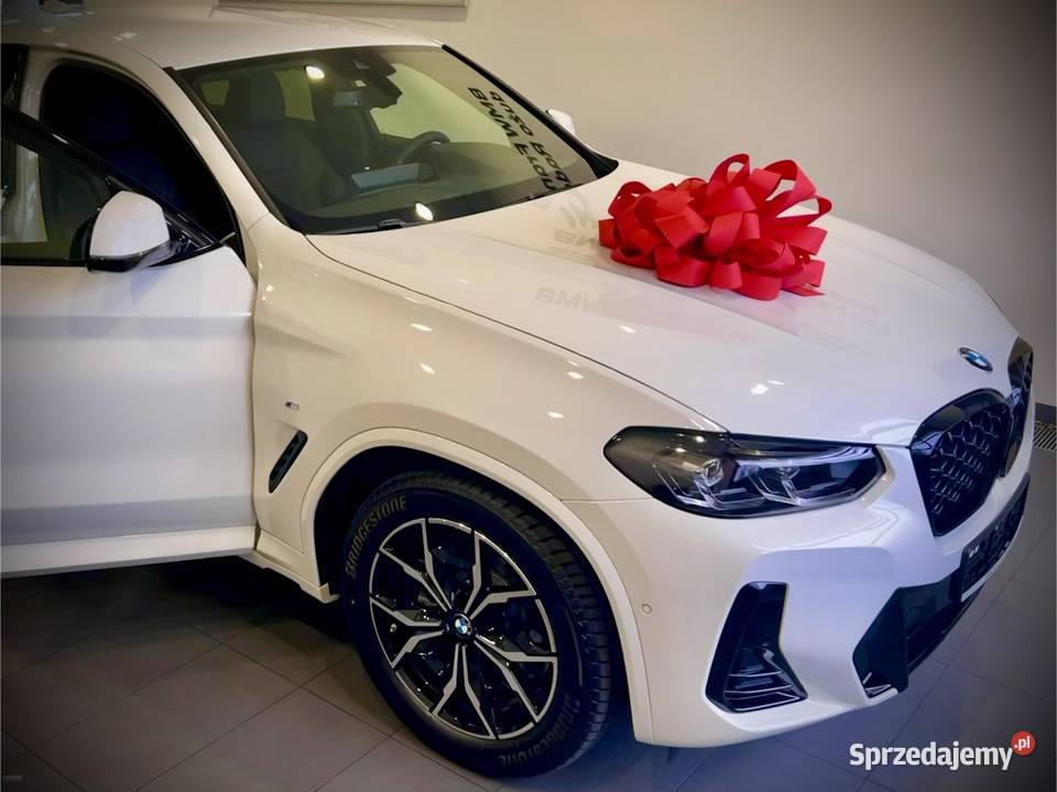 BMW X4 G02 z kierowcą do ślubu Ślub Wesele Warszawa