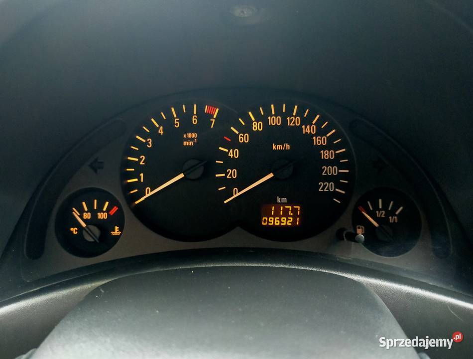 Opel Corsa C 2001 benzyna 10 polski salon NISKI Przemyśl