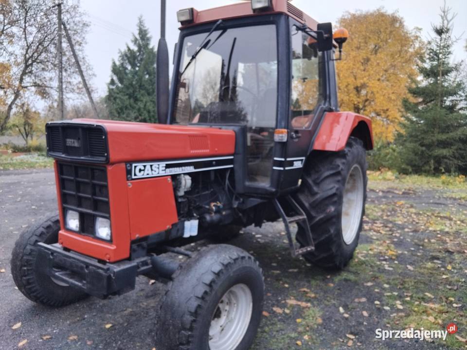 Case International 745 XL Golub-Dobrzyń