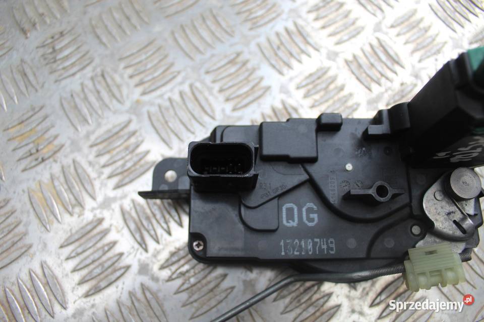 ZAMEK DRZWI PRAWY PRZÓD 4 PIN OPEL ASTRA H