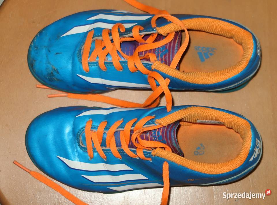 Buty piłkarskie firmy ADIDAS 33 Siedlce sprzedam