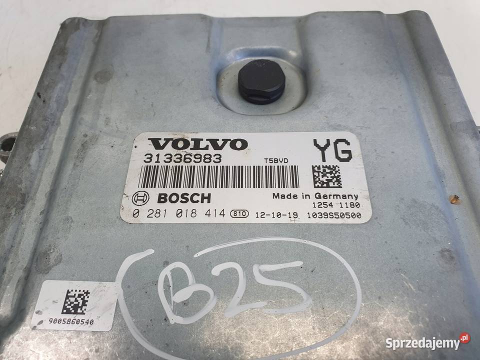 Volvo XC60 24 D5 STEROWNIK SILNIKA komputer lubelskie