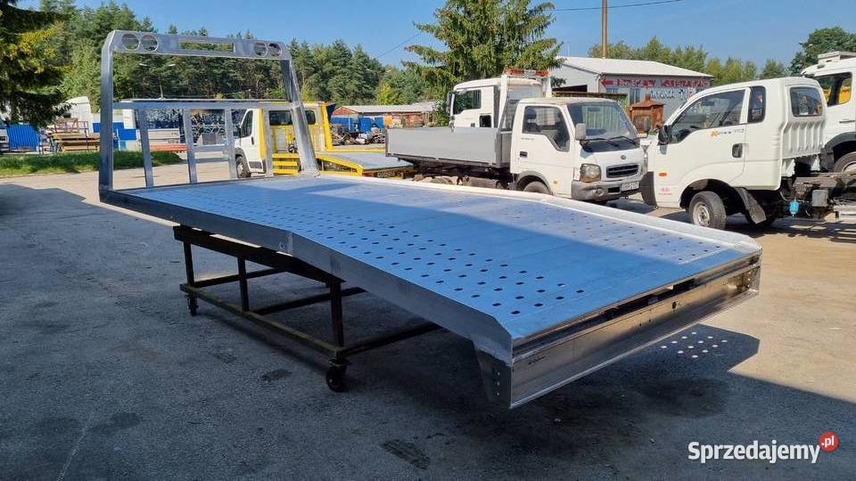 Dostepna zaraz Autolaweta Laweta Najazd Iveco Pozostałe