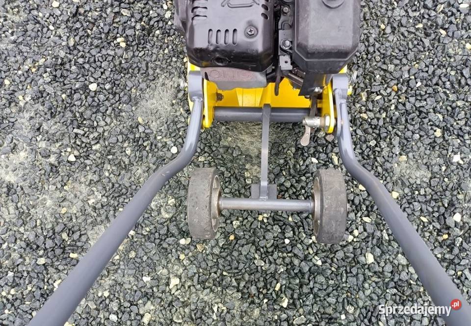 ZAGĘSZCZARKA PŁYTA AMMANN AVP 1240 698 wacker Rok produkcji 1900 Trzebnica