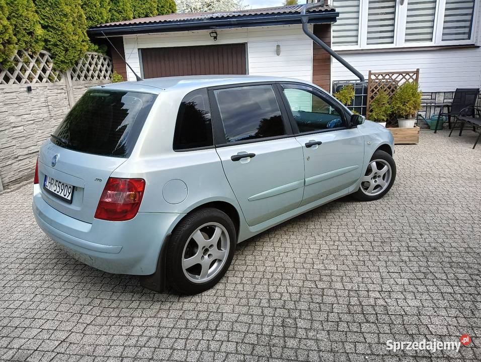 Fiat Stilo 19 JTD 8V 115 światła przeciwmgielne Hrubieszów