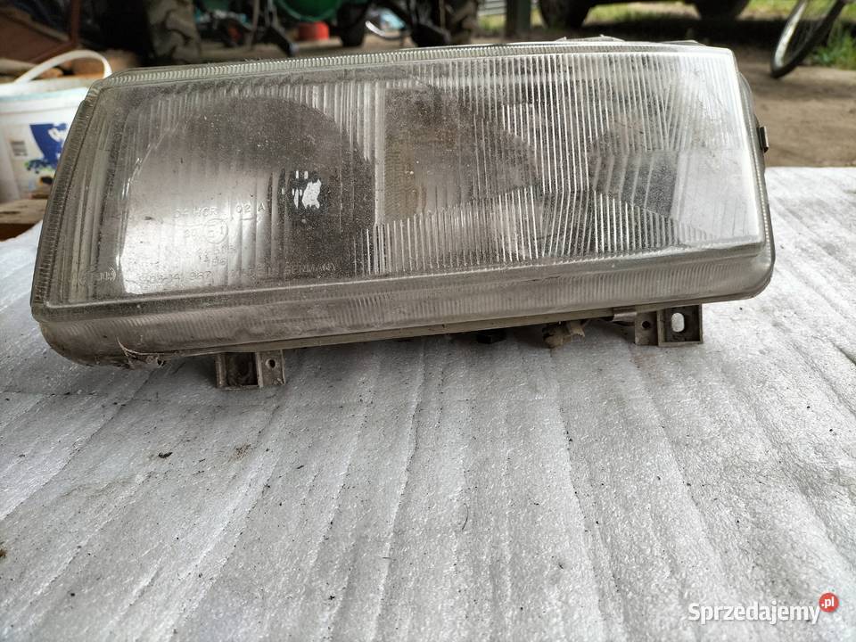 Passat B4 LAMPA PRZÓD PRZEDNIA LEWA Kamień-Kolonia