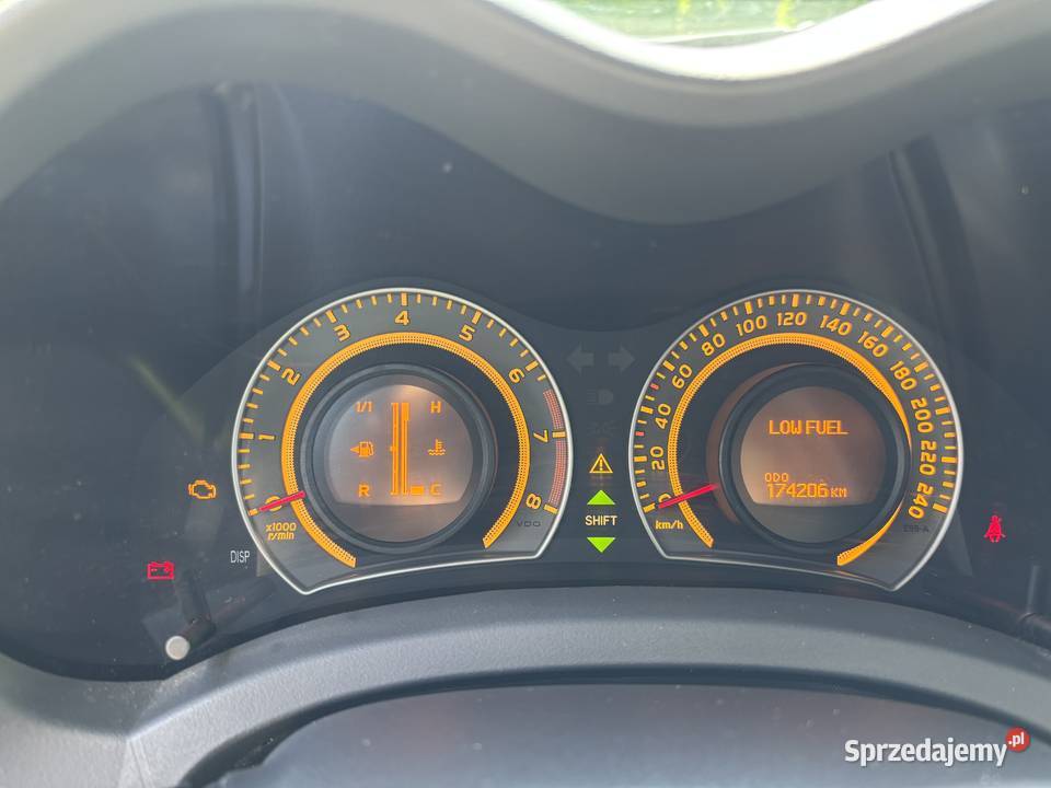 Toyota Auris 16 VVTi super stan 1600cm3 Oleśnica