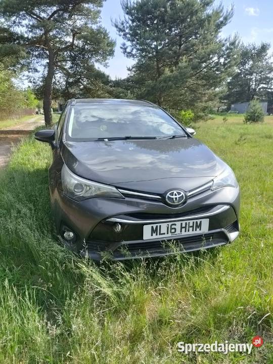Toyota Avensis 2016 Kalety sprzedam