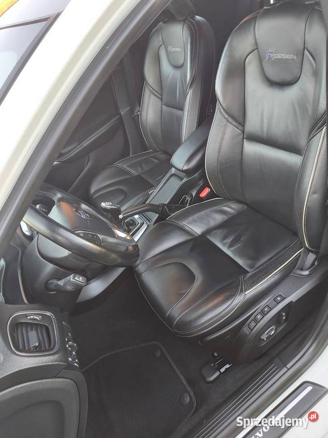 R Design Volvo V40 2013r 16D Full Skóry Panorama ASR (kontrola trakcji)