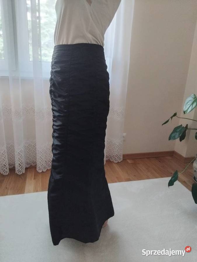 Spódnica drapowana czarna sprzedam