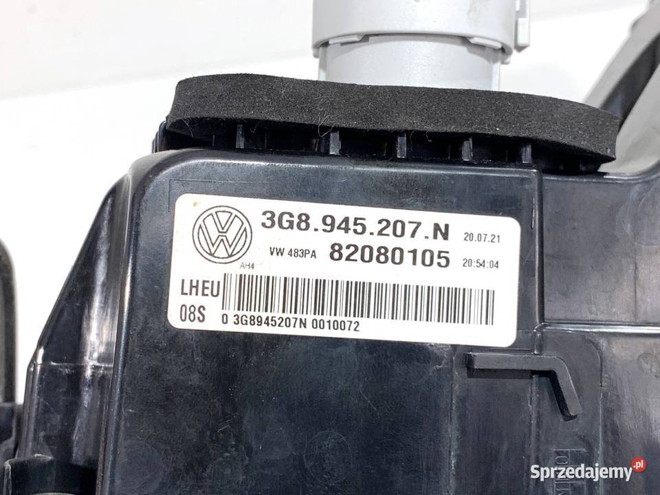 LAMPA LEWY TYŁ VW ARTEON 3G8945207N Hatchback