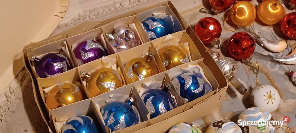 BOMBKI PRL CHOINKOWE TLUKACE I PLASTYCZNE sprzedam