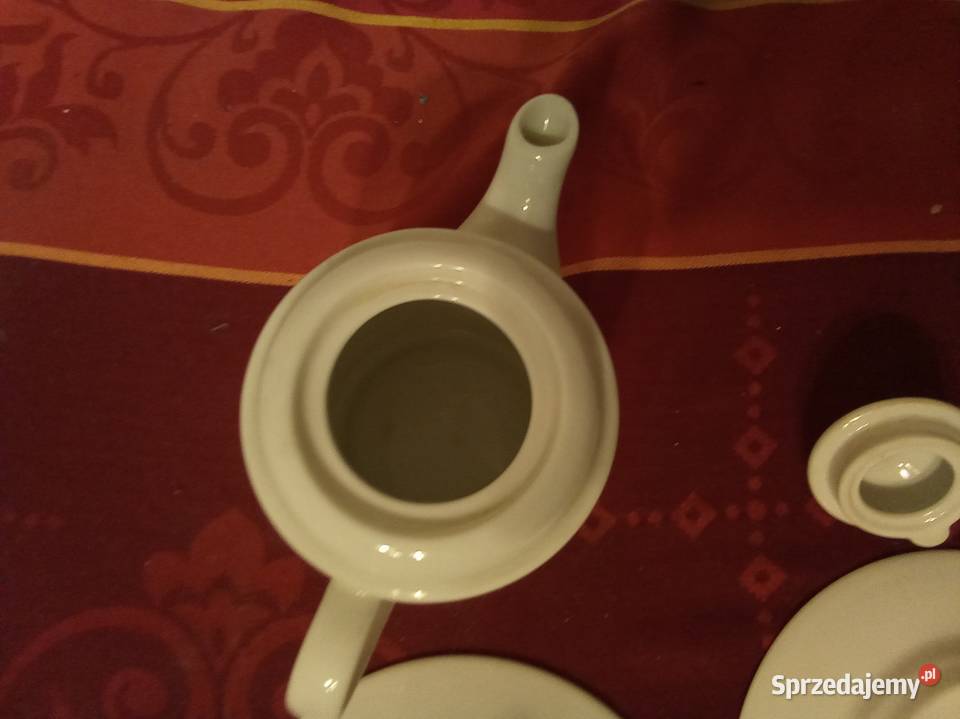 Zestaw porcelany do herbaty z motywem kwiatowym Warszawa