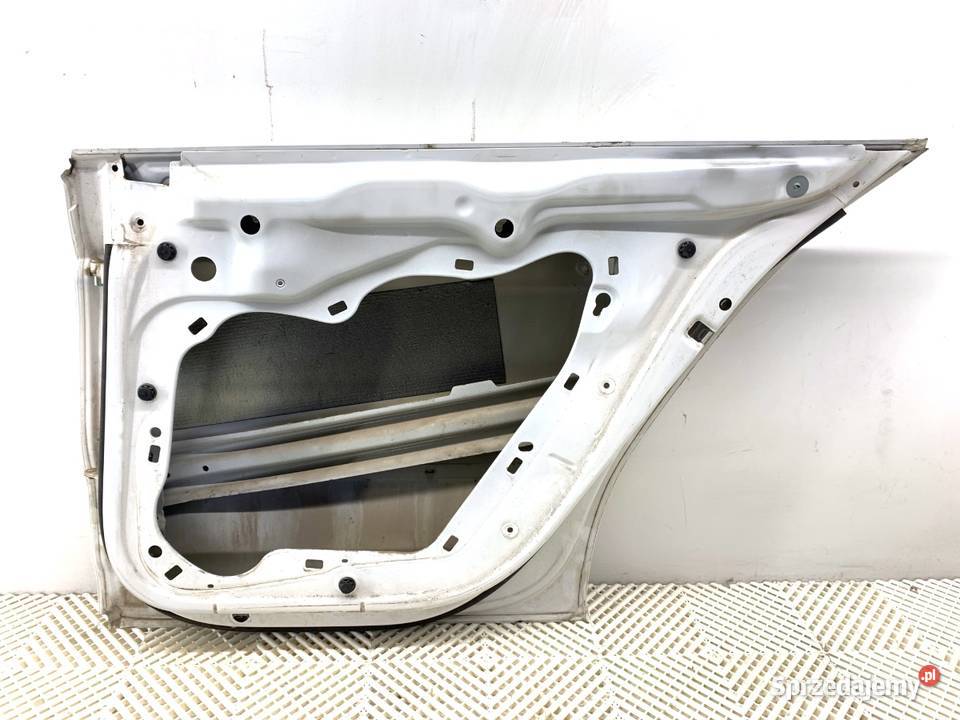 DRZWI PRAWY TYŁ VW CC B7 SportowyCoupe 1116
