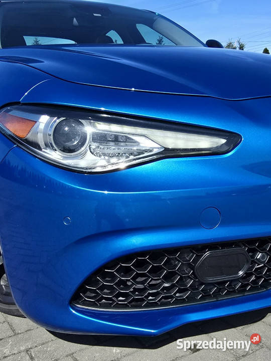 Alfa Romeo Giulia 20Turbo Benz czujnik deszczu Motoryzacja