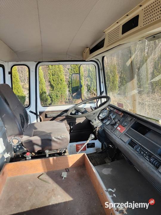 Podnośnik Zwyżka Renault GR191 Zabudowa nie Tymowa