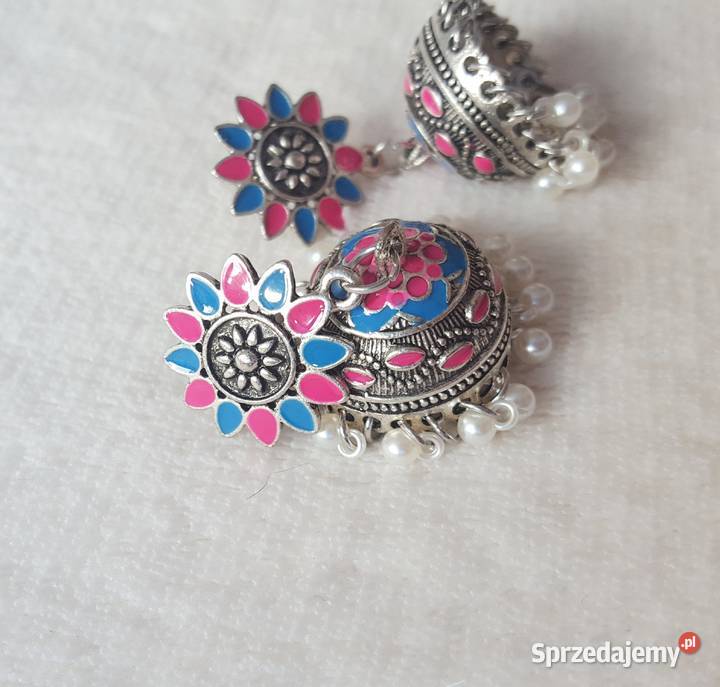 Nowe kolczyki indyjskie srebrny kolor niebieski sprzedam