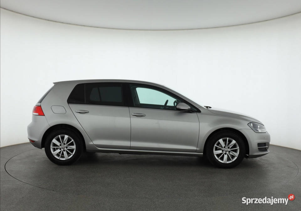 VW Golf 12 TSI Rok produkcji 2015 mazowieckie Piaseczno