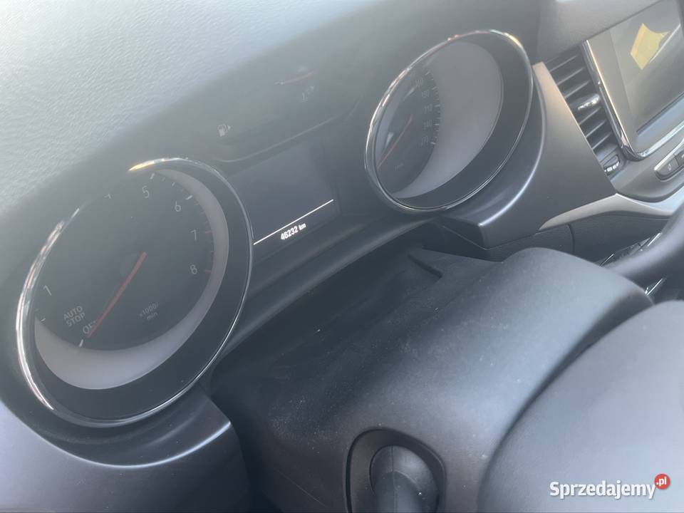 Opel astra K 2021 manualna Opole