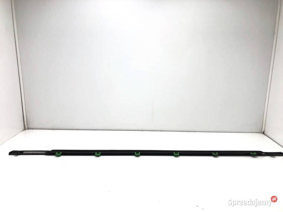 LISTWA ZGARNIAJĄCA PRZÓD PRAWY HONDA CRV III