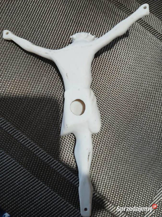 Porcelanowy krzyż Ostrowiec Świętokrzyski