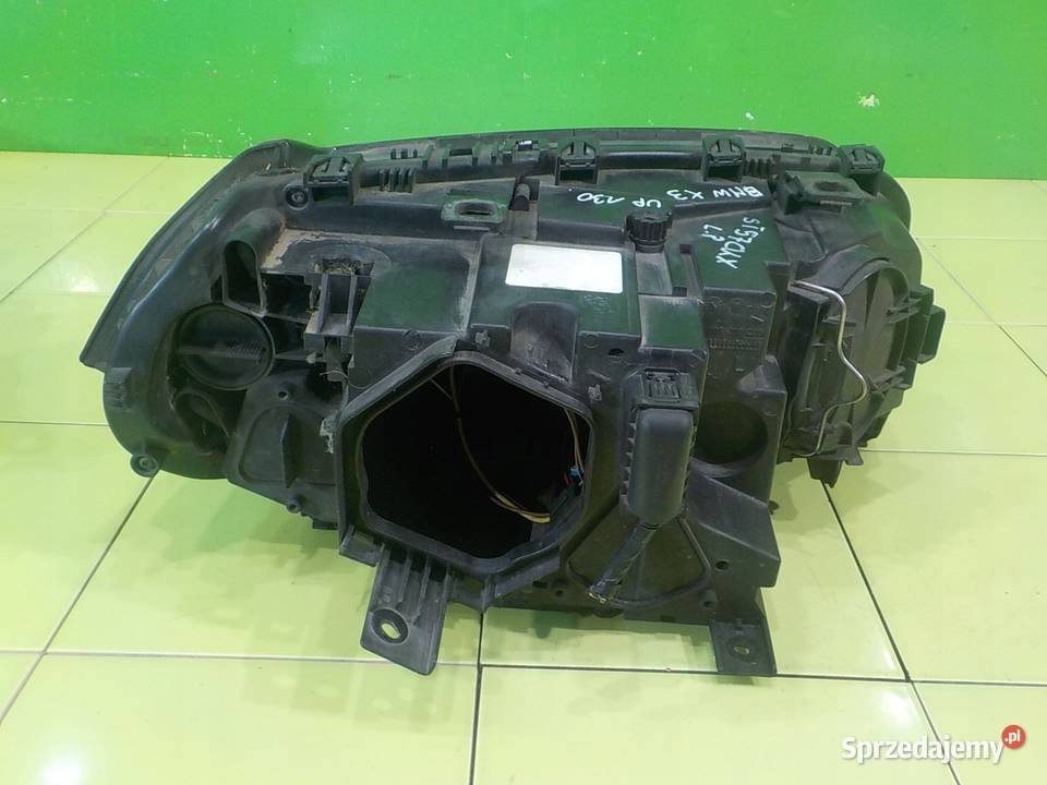 BMW X3 E83 20 D LIFT 07r 5D lampa lewa przod Suków sprzedam