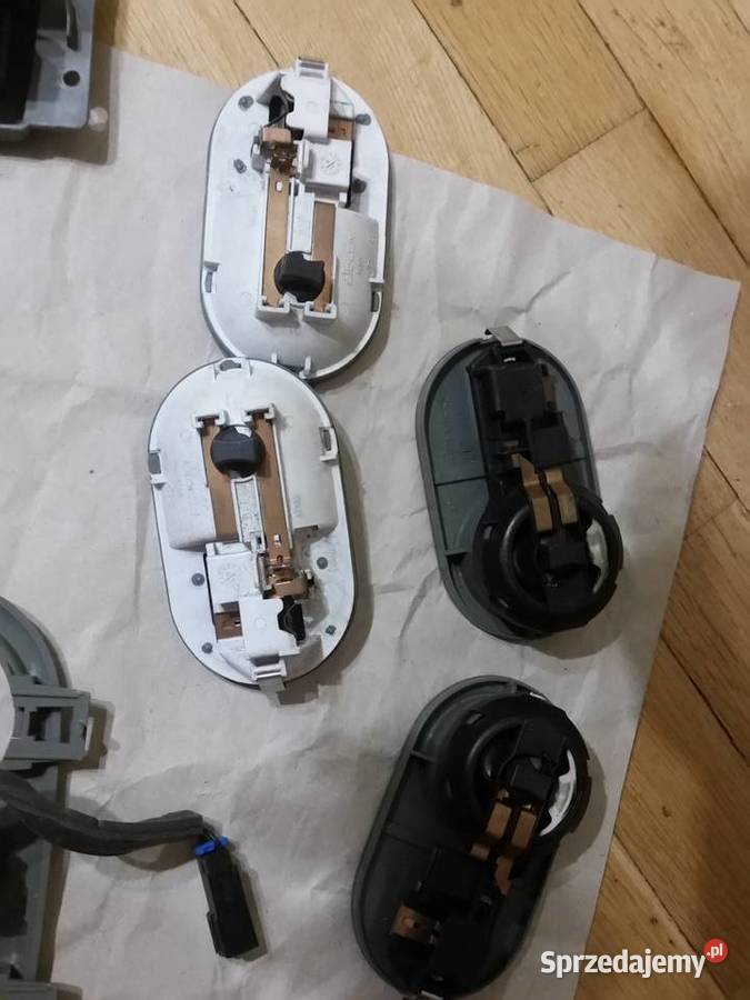LAMPKI OŚWIETLENIE KABINY RENAULT MEGAN SCENIC Bielsk Podlaski