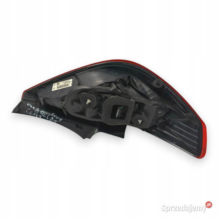 LAMPA PRAWA Opel Corsa D HTB 3D LIFT tylna osobowe Lampy tylne Chełm