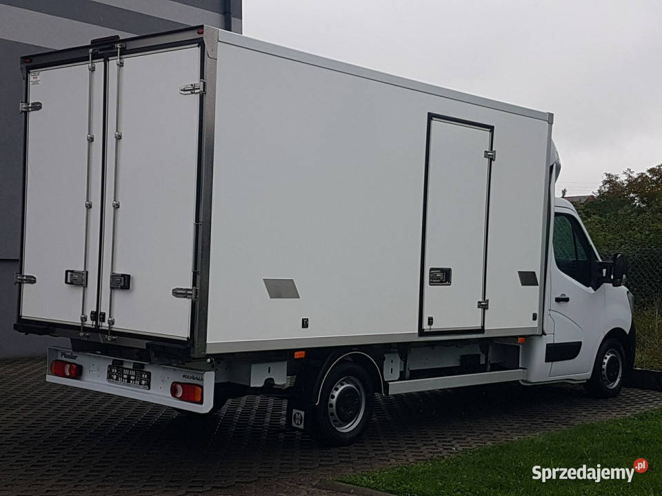 Renault Master 8EP CHŁODNIA 420x210x200 IZOTERMA bluetooth sprzedam