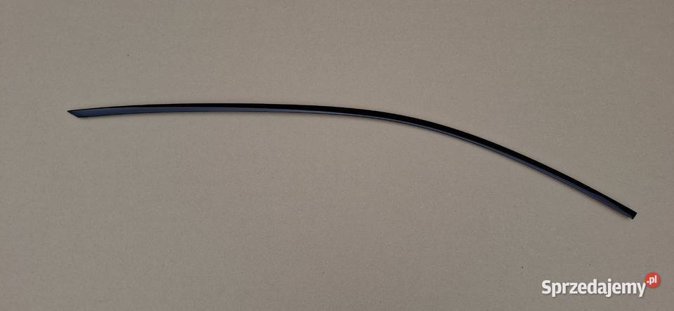 MERCEDES CKLASA W205 LISTWA DRZWI LEWY PRZÓD Listwy i nakładki lubuskie Bieleń