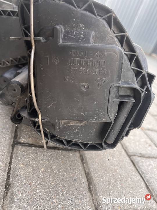 Volkswagen Touran I Lampa przednia 0301205201 Nysa