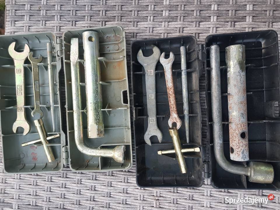 Fiat 125p126pFabryczny komplet kluczy