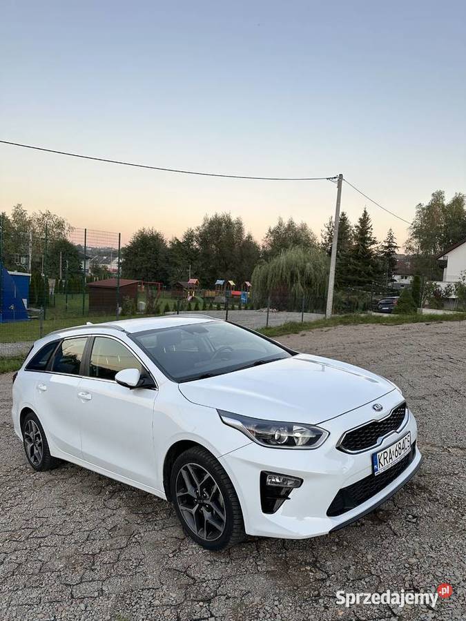 Kia Ceed 2021automat bezwypadkowy serwisowany w ASO małopolskie Wieliczka