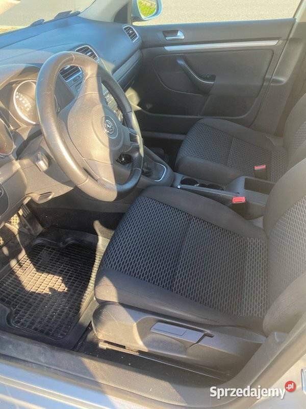 Volkswagen Golf VI COMBI 16 TDI 105 2011r Blue Katowice