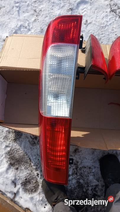 LampaLampy tylne Mercedes Vito Pionki sprzedam