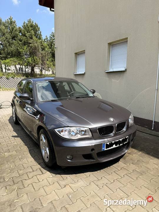 BMW 116i zadbany klima hak lekkie uszkodzenie Katowice