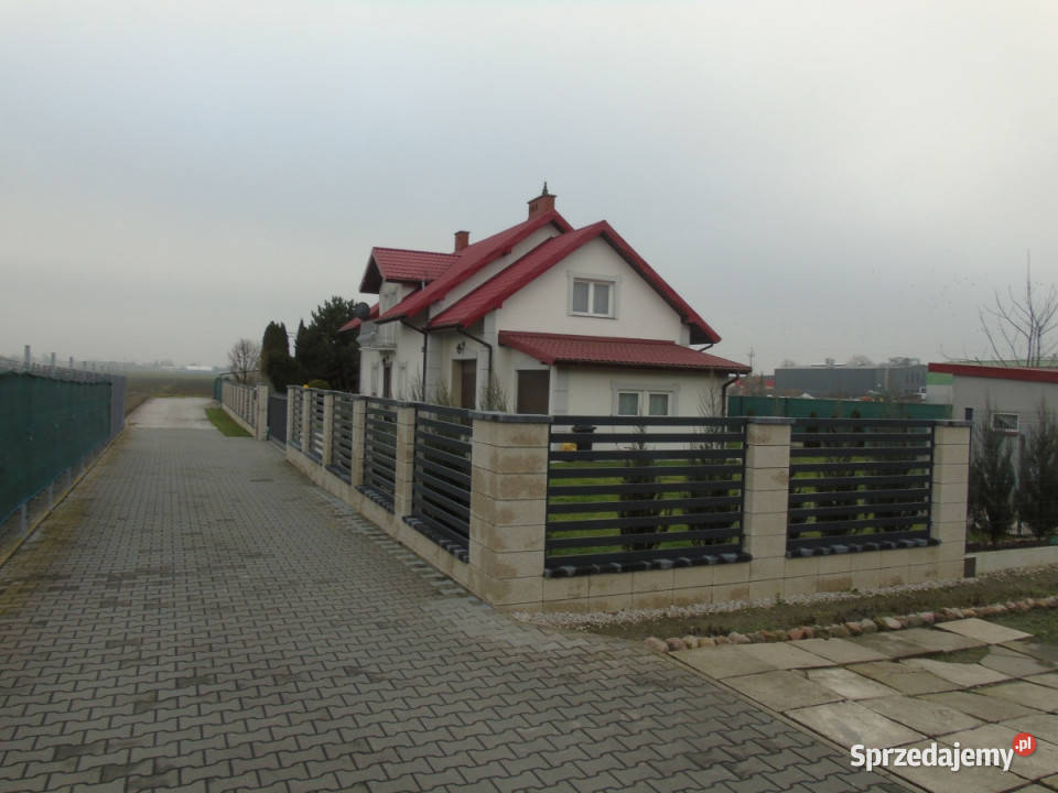 Dom Jednrodzinny zaplecze ogrodnicze pow 4980m2 mazowieckie Ożarów Mazowiecki sprzedam